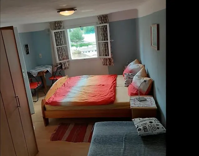 Privatunterkunft Seehaus Hochauer Direkter Seezugang Woerthersee